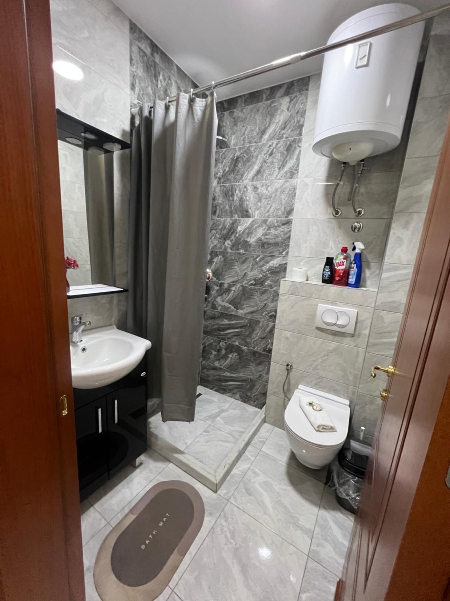 City Heart Apartments อุลซิน ภายนอก รูปภาพ