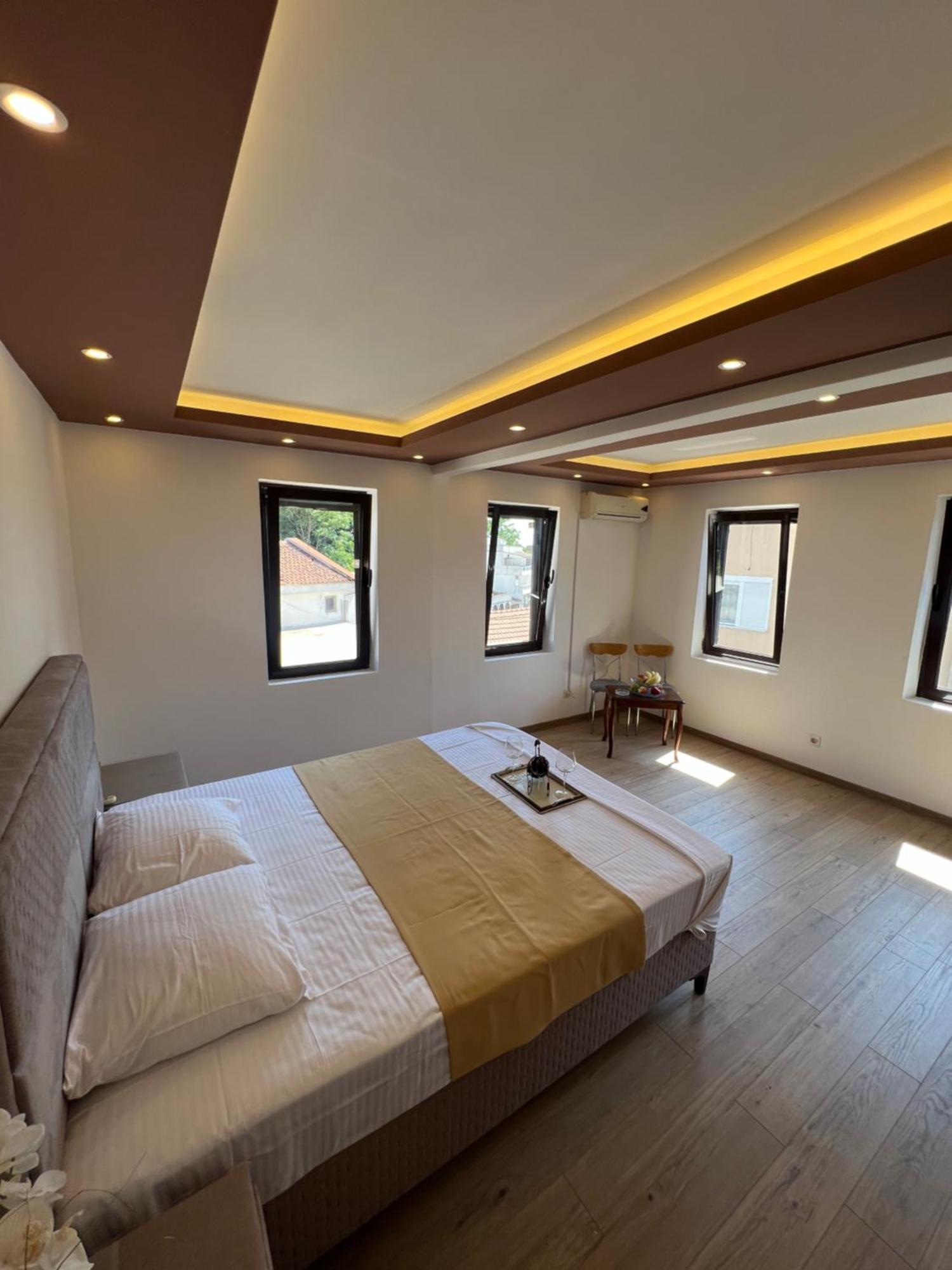 City Heart Apartments อุลซิน ภายนอก รูปภาพ